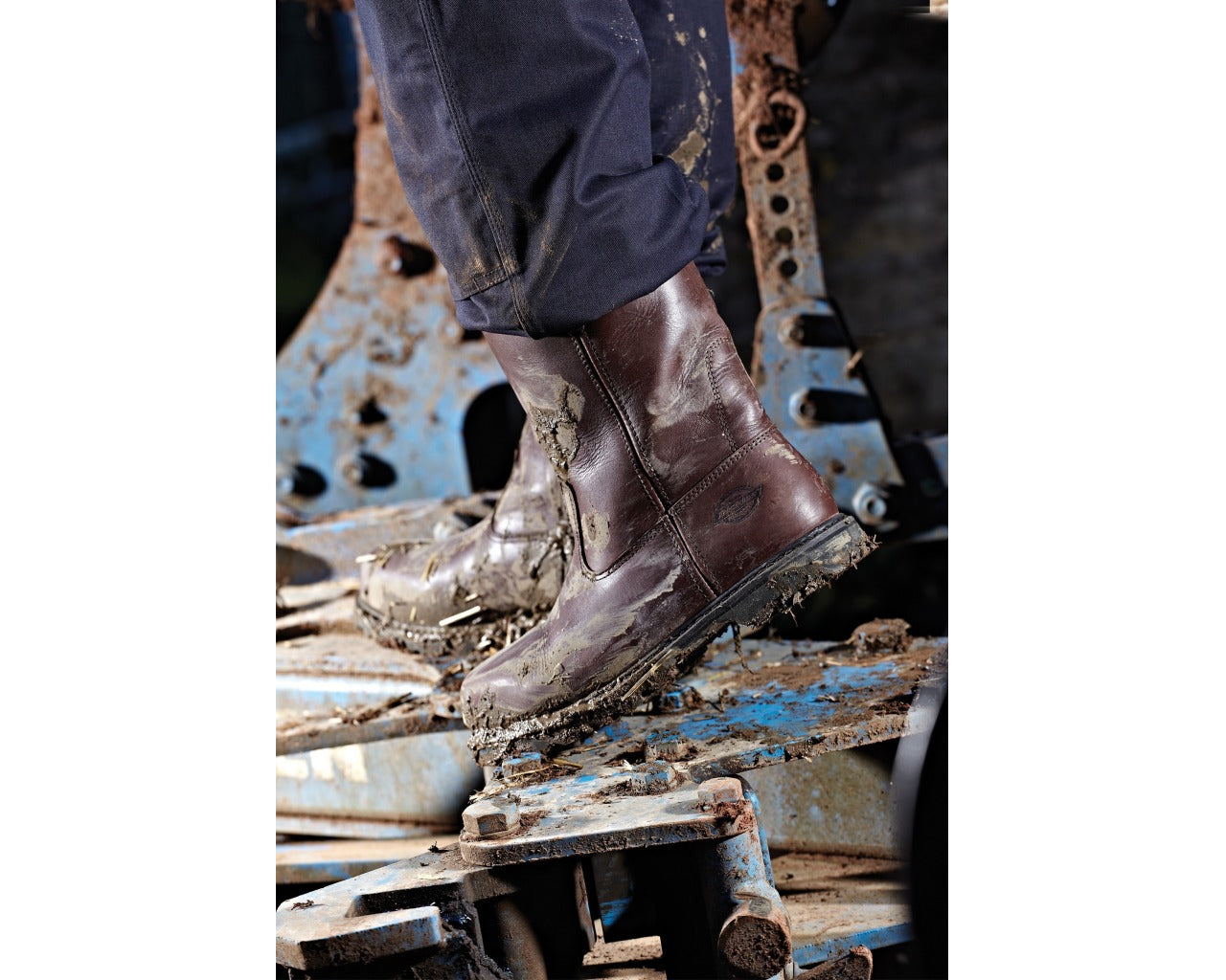 Dickies Industrial Work Rigger Boot - Premium RIGGER BOOTS from Dickies - Just £70.50! Shop now at workboots-online.co.uk
