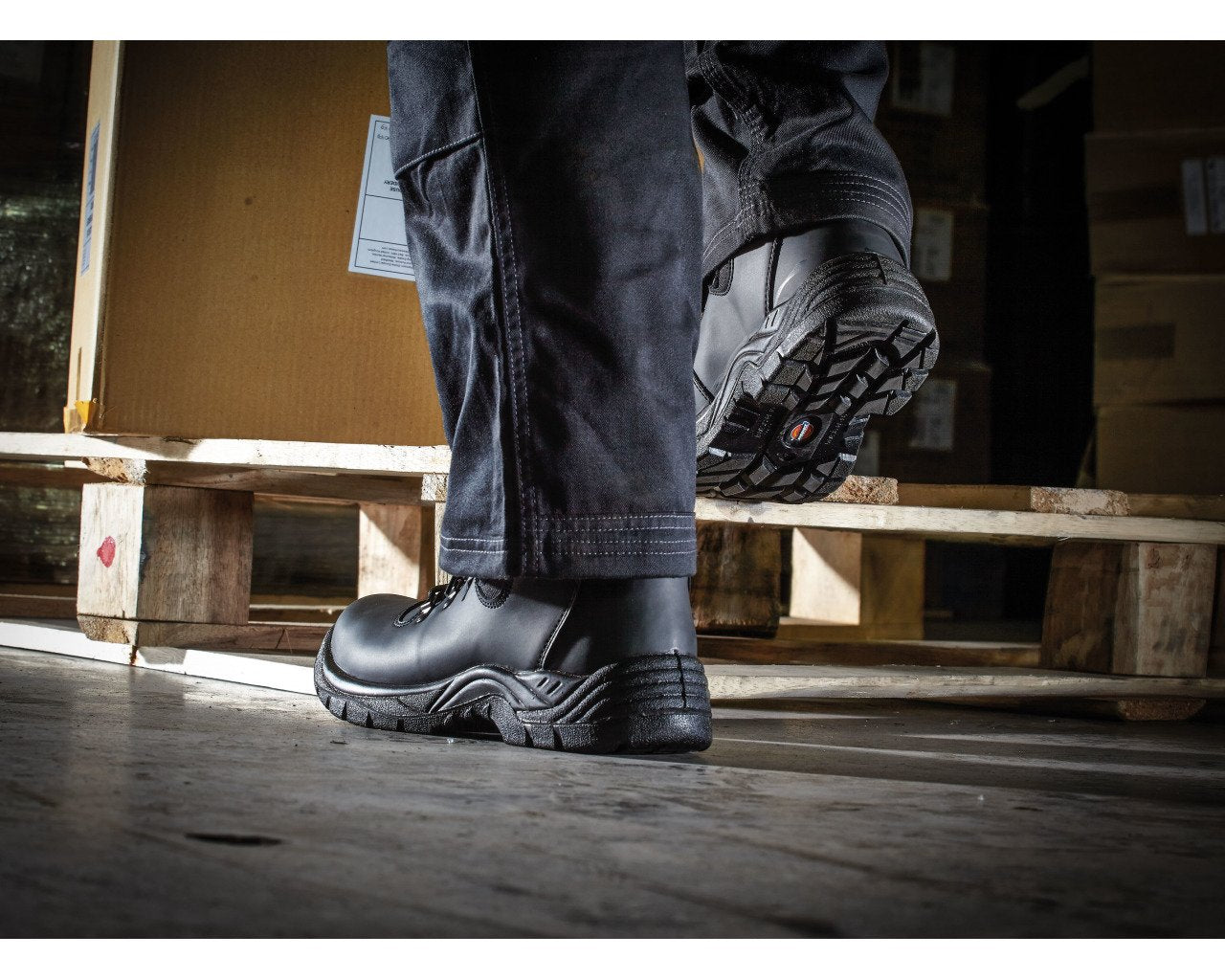 Dickies Fury Safety Hiker Boot FA23380A - Premium SAFETY BOOTS from Dickies - Just £24.99! Shop now at workboots-online.co.uk