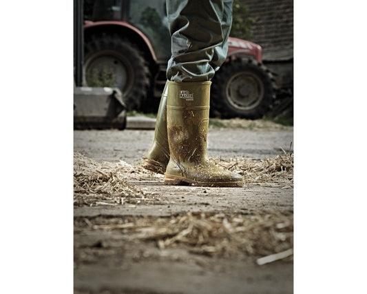 Dickies FW94105 Landmaster Safety Wellington, Steel Toe and Midsole - Premium WELLINGTON BOOTS from Dickies - Just £52.98! Shop now at workboots-online.co.uk